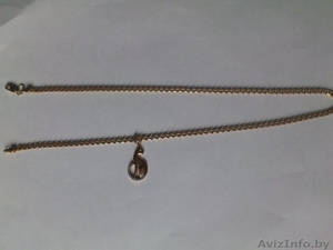 золотая цепочка с подвесом