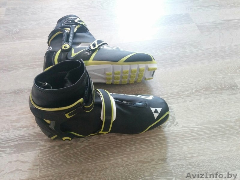 ботинки лыжные Fischer RC7 SKATING, арт. S00713 ; 46 размер(европейский) - Изображение #1, Объявление #1321898